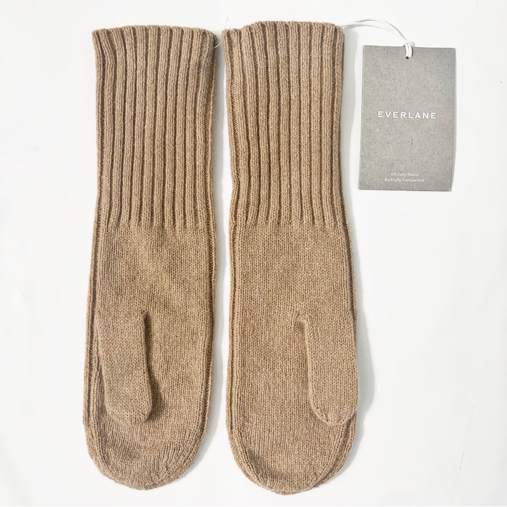 Everlane Cashmere (94%) and Wool Ribbed Mitten in Tan Ethical Luxury Staple